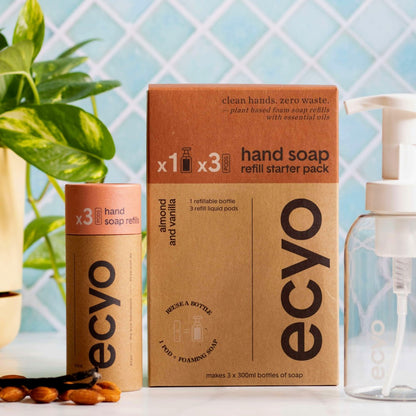 Starter pack box, cylinder of soap refills and foaming soap dispenser. Almond and Vanilla scented.